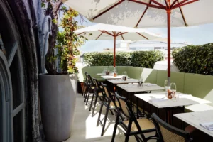 Sessions Arts Club Review 2026: Theatrical Italian Dining in a Clerkenwell Courtroom | London Reviews